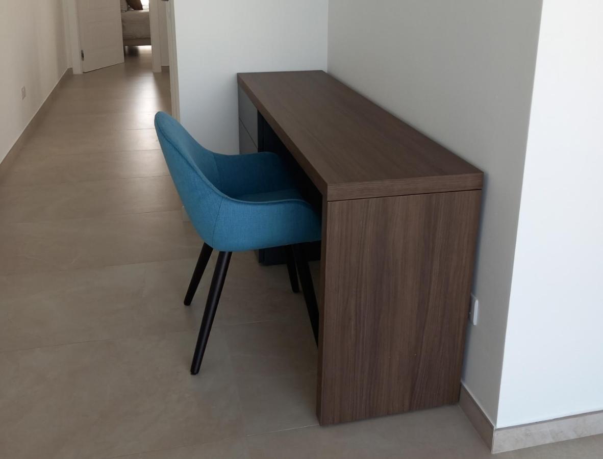 The Address Seafront Suites With Hot Tub Pieta Exterior photo